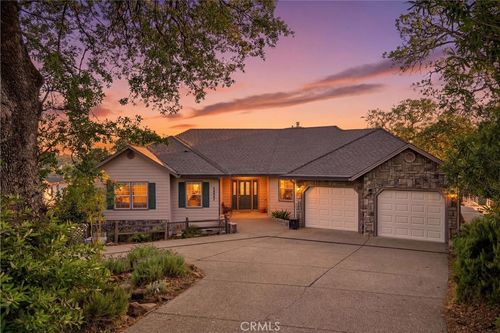 18387 N Shore Dr, Hidden Valley Lake, CA, 95467-8637 | Card Image