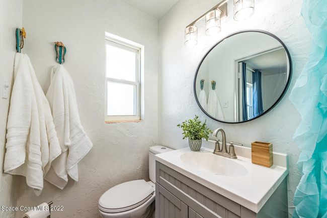 118 E Osceola Ln, House other with 3 bedrooms, 2 bathrooms and null parking in Cocoa Beach FL | Image 13
