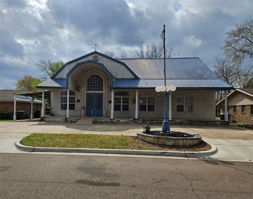 716 Dogwood St, Robinson, TX, 76706-5214 | Card Image