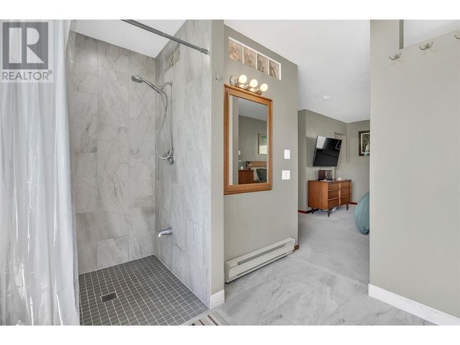 30 Osborne Rd, House other with 3 bedrooms, 2 bathrooms and 4 parking in Summerland BC | Image 26