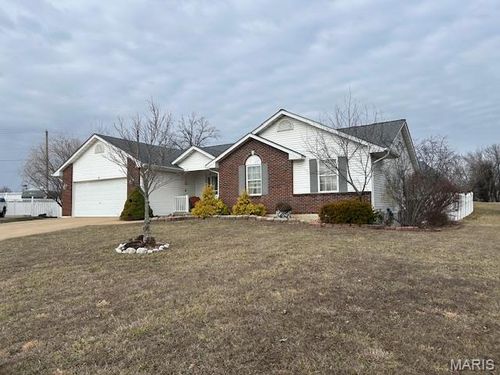 11 Fire Oak Ct, Troy, MO, 63379-5200 | Card Image