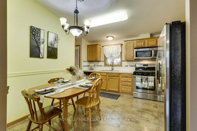 35 - 33 Pitt St, Home with 3 bedrooms, 2 bathrooms and 2 parking in Port Burwell ON | Image 9