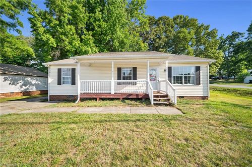 500 W Holly Hill Road, Thomasville, NC, 27360 | Card Image