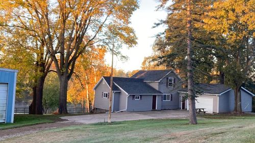13210 Audrey Ln, Grand Ledge, MI, 48837-9334 | Card Image