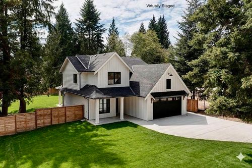 385 Solaz Pl, Gibsons, BC, V0N1V5 | Card Image