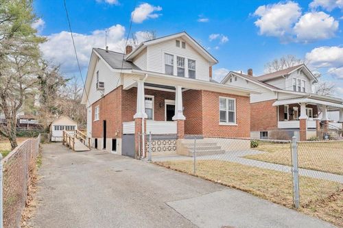 1226 Kerns Ave Sw, Roanoke, VA, 24015 | Card Image