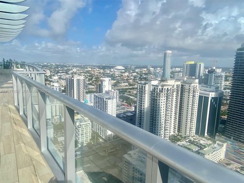 811-1100 S Miami Ave, Miami, FL, 33130-4131 | Card Image