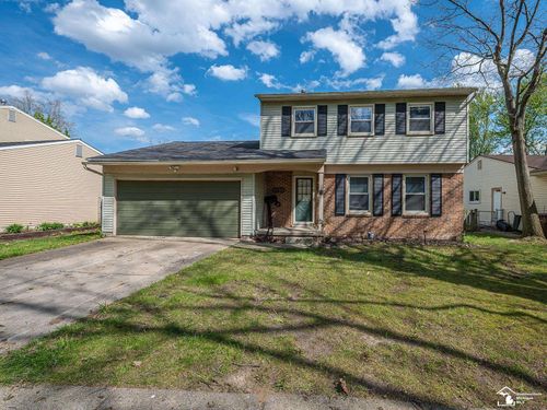 1790 Hamlet Dr, Ypsilanti, MI, 48198-3611 | Card Image
