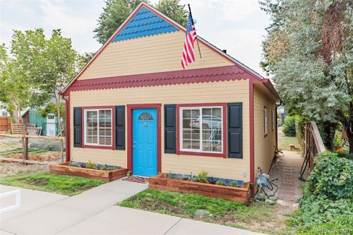 322 Main St, Mead, CO, 80542-5031 | Card Image