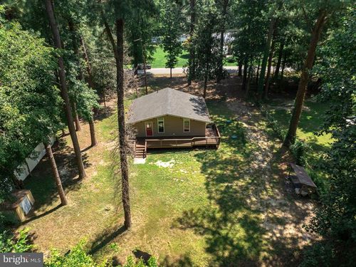 40025 Beach Dr, MECHANICSVILLE, MD, 20659-6131 | Card Image