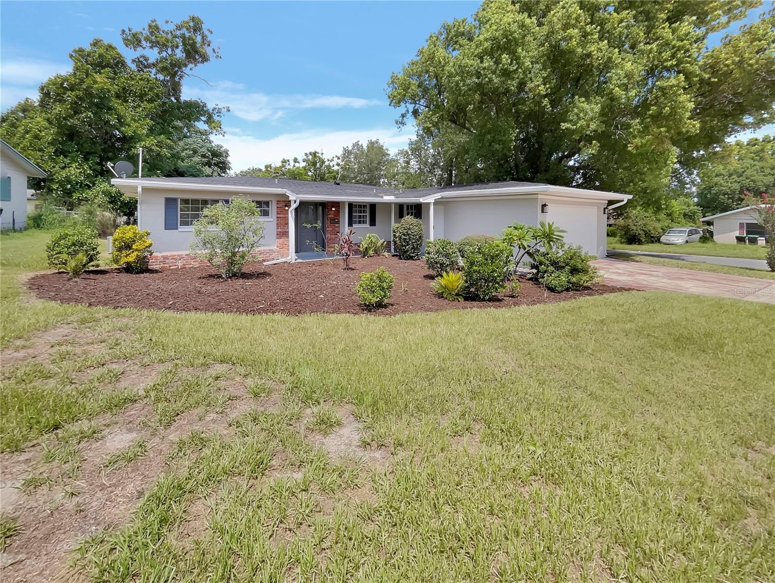 Longfellow Ct, Orlando, FL 32818