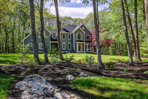 18 Ledgewater Drive, Kennebunk, ME, 04043 | Card Image