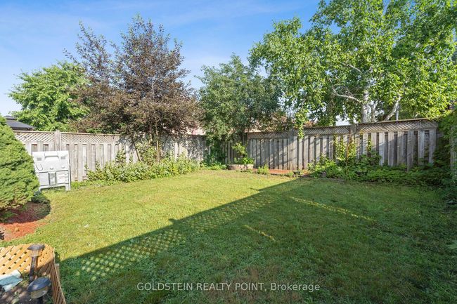 67 Hartrick Pl, House other with 4 bedrooms, 3 bathrooms and 3 parking in Whitby ON | Image 38