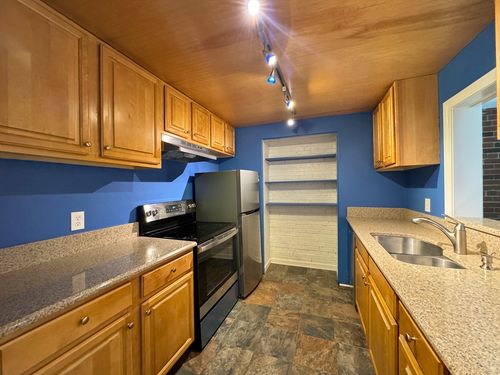 apt-34-36 Greentree Ln, Weymouth, MA, 02190-2027 | Card Image