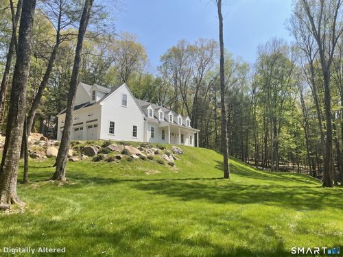 11 Evergreen Dr, Roxbury, CT, 06783-1308 | Card Image