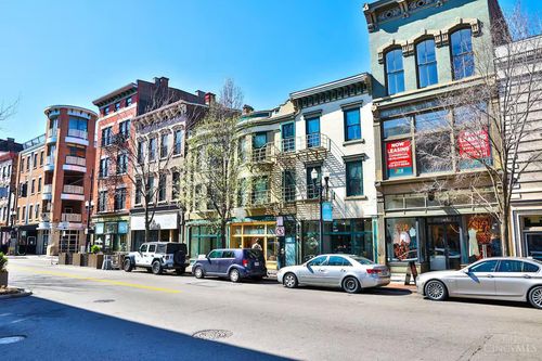 1407 Vine St, Cincinnati, OH, 45202-7238 | Card Image