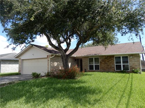 7330 New Brunswick Dr, Corpus Christi, TX, 78414-3222 | Card Image