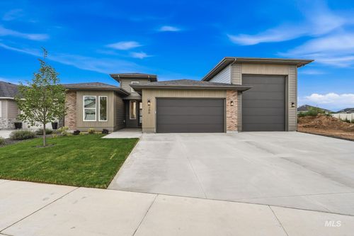 706 E Merino St, Kuna, ID, 83634 | Card Image