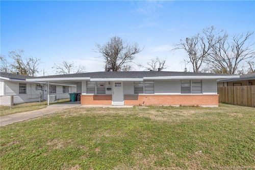1313 Clover Dr, Lake Charles, LA, 70607-4705 | Card Image