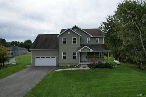 31 Creighton Dr, Central Square, NY, 13036-2560 | Card Image