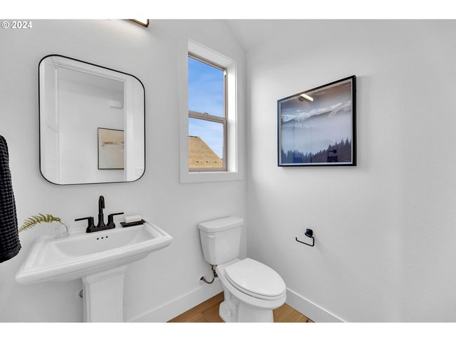 3900 W 2 Nd St, House other with 4 bedrooms, 3 bathrooms and 2 parking in Washougal WA | Image 48