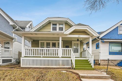 2571 N 51 Street, Milwaukee, WI, 53210 | Card Image