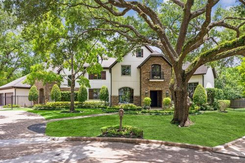 2 Hedwig Shadows Dr, Houston, TX, 77024-5452 | Card Image