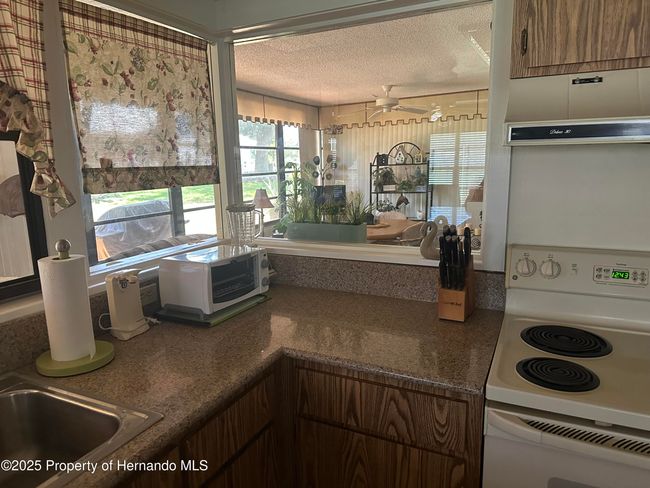 2351 Palm Springs Ct, House other with 2 bedrooms, 2 bathrooms and null parking in Spring Hill FL | Image 15