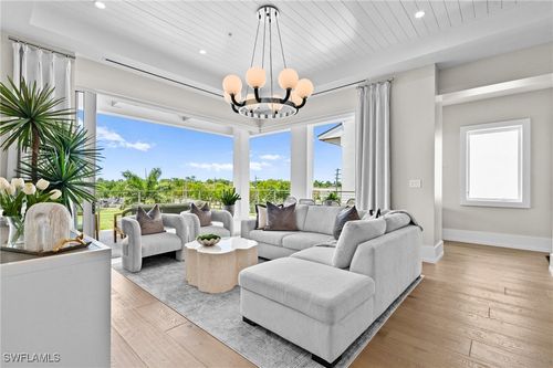 ste-301-201 8th St S, NAPLES, FL, 34102-6117 | Card Image