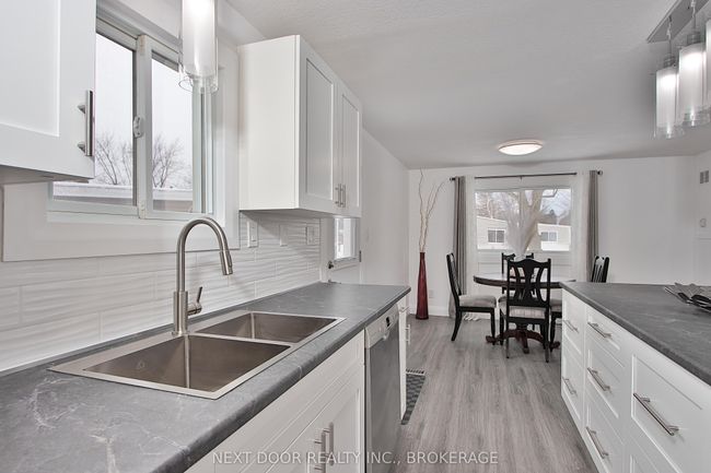 46 St Andrews Pl, House other with 2 bedrooms, 2 bathrooms and 2 parking in Grand Bend ON | Image 10
