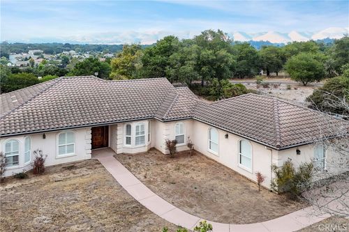 516 Charro Way, Nipomo, CA, 93444-5705 | Card Image