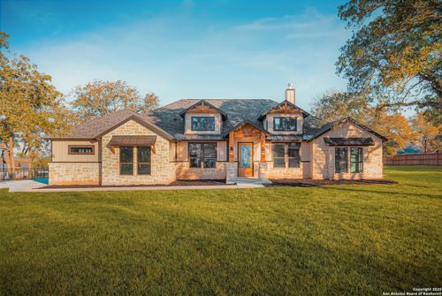 129 Hondo Rdg, La Vernia, TX, 78121-0176 | Card Image