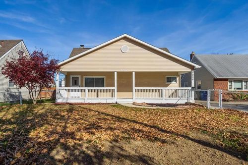 4006 Halsey, Columbus, OH, 43228 | Card Image