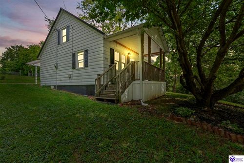 713 Saint John Rd, Elizabethtown, KY, 42701-3101 | Card Image