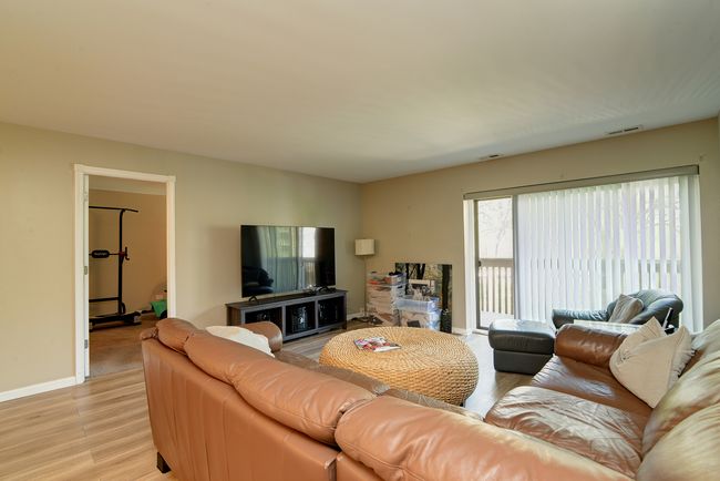 APT-310 - 120 Lakeview Dr, Condo with 2 bedrooms, 1 bathrooms and 1 parking in Bloomingdale IL | Image 10