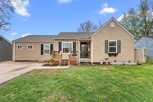 1625 Main St, Osawatomie, KS, 66064-1647 | Card Image