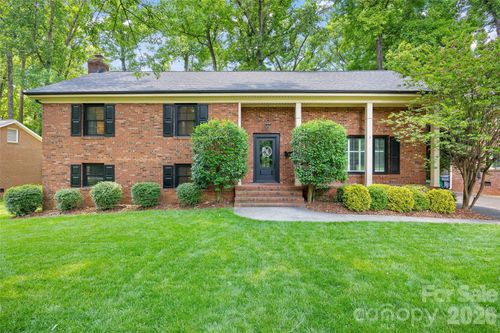 3724 Champaign St, Charlotte, NC, 28210-6332 | Card Image