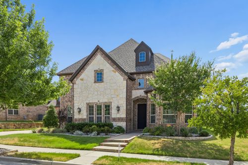 400 Winding Ridge Trl, Southlake, TX, 76092-1373 | Card Image