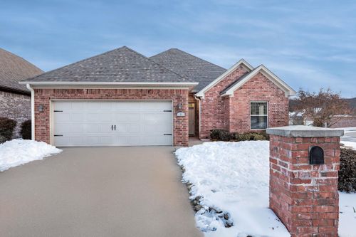 1 Landry Ln, Little Rock, AR, 72223-3300 | Card Image