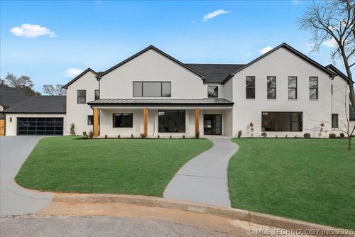4717 S Atlanta Pl, Tulsa, OK, 74105-5164 | Card Image