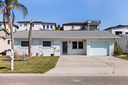 176 175th Ave E, REDINGTON SHORES, FL, 33708-1208 | Card Image