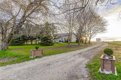 3759 Hwy 3 Road, Haldimand, ON, N0A1H0 | Card Image