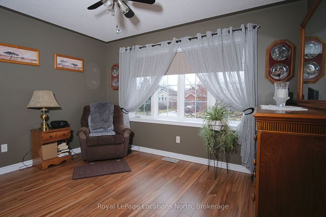 19 Whitfield Cres, House other with 3 bedrooms, 2 bathrooms and 4 parking in Elmvale ON | Image 23