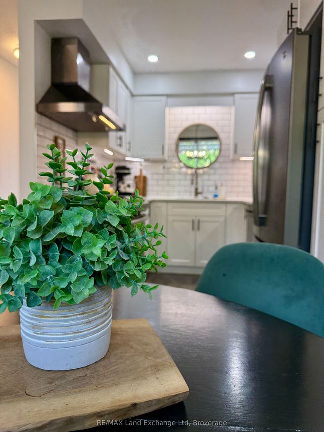 152 Bennett St E, House attached with 2 bedrooms, 2 bathrooms and 2 parking in Goderich ON | Image 5