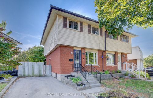 b-808 Walter St, Cambridge, ON, N3H4P3 | Card Image