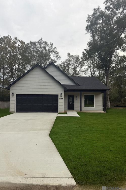 817 Netterville St, Baton Rouge, LA, 70807-1224 | Card Image