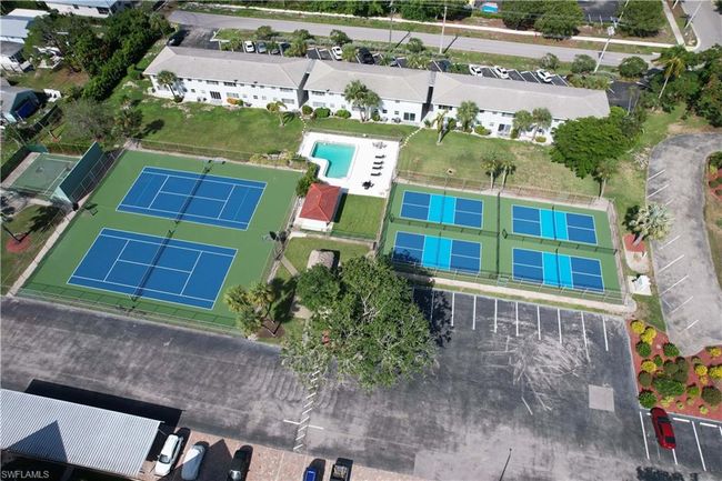 APT-209 - 37 High Point Cir E, Condo with 2 bedrooms, 2 bathrooms and 1 parking in NAPLES FL | Image 28