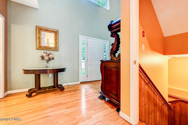 Entry | Image 5
