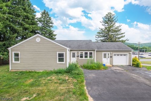 1-21 Carl Walsh Rd, Franklin, NJ, 07416-1703 | Card Image