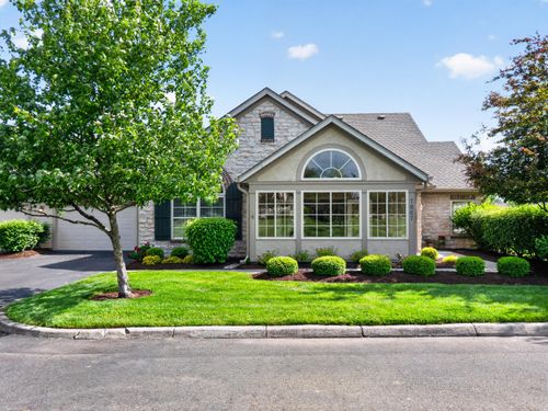 7667 Red Maple Pl, Westerville, OH, 43082-7040 | Card Image